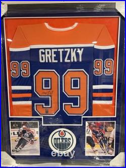 Wayne Gretzky Autographed Framed Jersey Gretzky Authentic