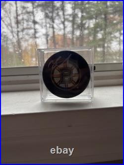 Wayne Gretzky Autographed Hockey Puck