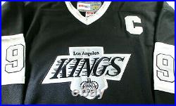 Wayne Gretzky / Autographed Los Angeles Kings Pro Style Hockey Jersey / Coa