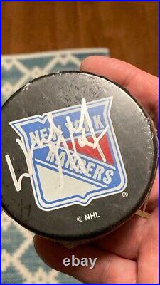 Wayne Gretzky Autographed Official NHL Hockey Puck New York Rangers