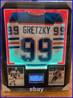 Wayne Gretzky Autographed Oilers Jersey FramedVideo Highlight Reel (Gretzky COA)