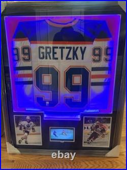 Wayne Gretzky Autographed Oilers Jersey FramedVideo Highlight Reel (Gretzky COA)