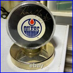 Wayne Gretzky Autographed Puck Edmonton Oilers