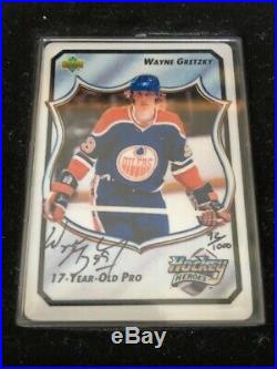 Wayne Gretzky Autographed Signature Series Porcelain 4 Card Set by Upper Deck