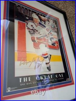 Wayne Gretzky Autographed Signed 8x10 Photo Framed Ny Rangers