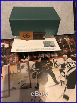 Wayne Gretzky Autographed Signed 8x10 Photo Los Angeles Kings 802 UDA BAF51970