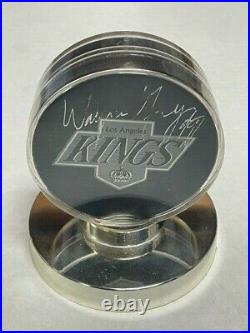 Wayne Gretzky Autographed Signed Professional NHL LA Kings Puck with Display Case