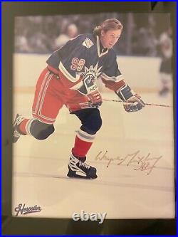 Wayne Gretzky Autographed Stick & Photograph