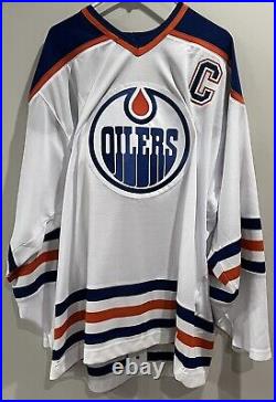Wayne Gretzky Autographed White CCM Heroes of Hockey Edmonton Oilers Jersey UDA