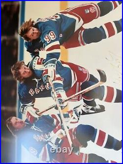 Wayne Gretzky CERTIFIED signed photo