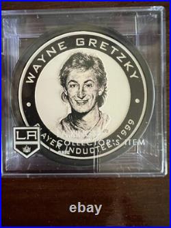 Wayne Gretzky Collection Signed Puck, Graded Cards, LA Kings Pucks
