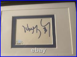 Wayne Gretzky Cut Signature Jsa Authenticated