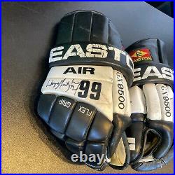 Wayne Gretzky Dual Signed Game Used Easton Hockey Gloves JSA & Grey Flannel COA