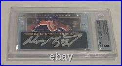 Wayne Gretzky Edmonton Oilers UD Premier Signatures Beckett 9 Mint Signed Card