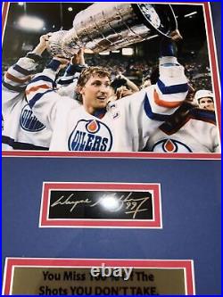 Wayne Gretzky Facsimile Signed Framed
