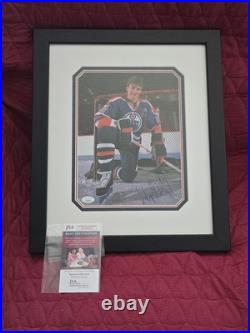 Wayne Gretzky HOF'R Signed, Framed & Matted JSA COA