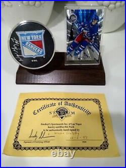 Wayne Gretzky Hockey Card and Hand Signed Puck With Certificate of Authenticity