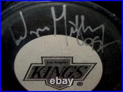 Wayne Gretzky Hof Autographed Signed Licensed Vintage Los Angeles Kings NHL Puck