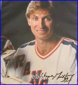 Wayne Gretzky Hof Signed Autographed 8x10 New York Rangers NHL Photo No Coa