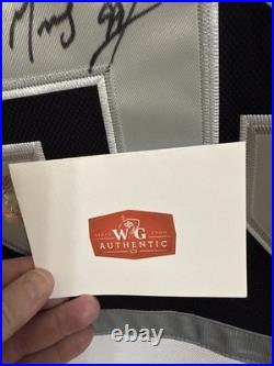 Wayne Gretzky LA Kings signed autographed hockey jersey Wayne Gretzky Authentic