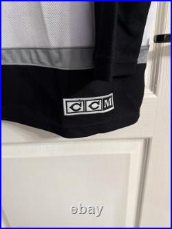 Wayne Gretzky LA Kings signed autographed hockey jersey Wayne Gretzky Authentic