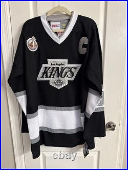 Wayne Gretzky LA Kings signed autographed hockey jersey Wayne Gretzky Authentic