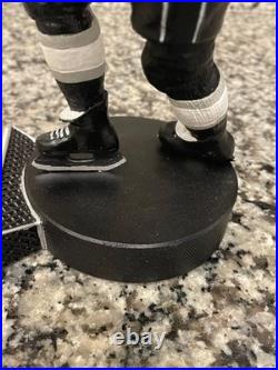 Wayne Gretzky Los Angeles Kings Autographed Gartlan 9 Inch Figurine Statue RARE
