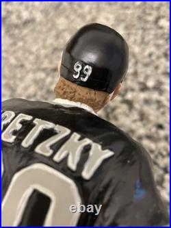 Wayne Gretzky Los Angeles Kings Autographed Gartlan 9 Inch Figurine Statue RARE