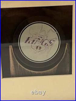 Wayne Gretzky Los Angeles Kings Autographed Puck With JSA LOA And Display