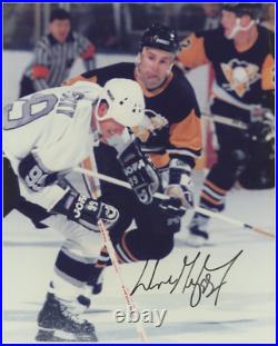 Wayne Gretzky Los Angeles Kings Autographed Signed 8x10 Photo AMCo COA 25277