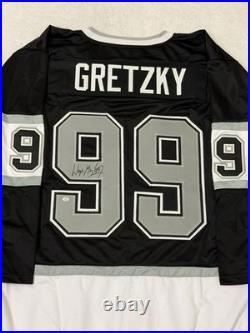Wayne Gretzky Los Angeles Kings Signed Hockey Jersey with COA