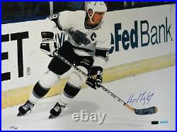 Wayne Gretzky Los Angeles Kings Signed LE 16x20 Photo Upper Deck Authenticated