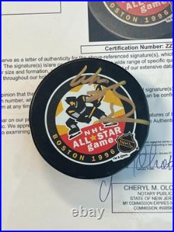 Wayne Gretzky Mario Lemieux Autographed All-Star Game Puck Display WithJSA LOA