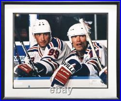 Wayne Gretzky & Mark Messier Autographed Framed 16x20 Photo Rangers (Chips) UDA