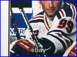 Wayne Gretzky & Mark Messier Autographed Framed 16x20 Photo Rangers (Chips) UDA