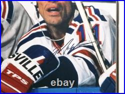 Wayne Gretzky & Mark Messier Autographed Framed 16x20 Photo Rangers (Chips) UDA
