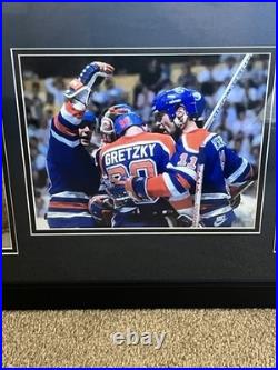 Wayne Gretzky Mark Messier Edmonton Oilers Autographed Framed Photos with JSA COA