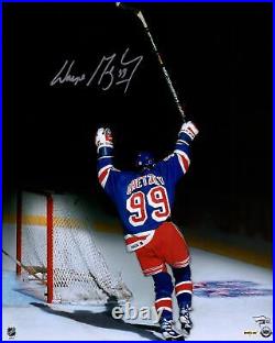 Wayne Gretzky New York Rangers Signed 16 x 20 Final Assist Photo Upper Deck