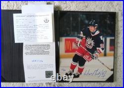 Wayne Gretzky New York Rangers signed 8 x 10 color photo UDA COA