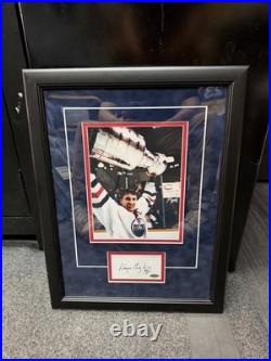 Wayne Gretzky Oilers Autograph Framed Cut Signature