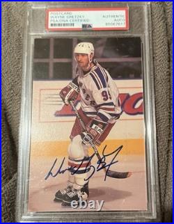 Wayne Gretzky Postcard Autograph PSA/DNA Certified Authentic Auto