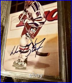 Wayne Gretzky Postcard Autograph PSA/DNA Certified Authentic Auto