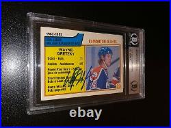 Wayne Gretzky Signed 1983-84 O-Pee-Chee OPC Card Edmonton Oilers BAS Slabbed