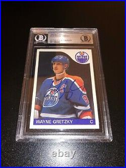 Wayne Gretzky Signed 1985-86 Topps Card Edmonton Oilers BAS Slabbed