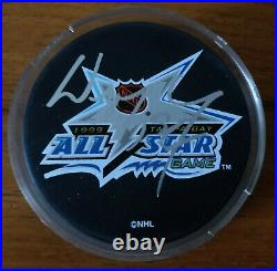 Wayne Gretzky Signed 1999 All-Star Puck Tampa Bay Global Authentics