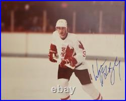 Wayne Gretzky Signed 8x10 Photo