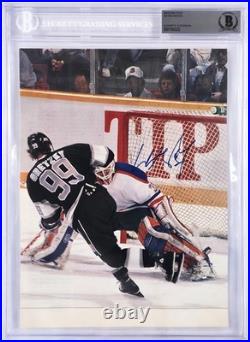 Wayne Gretzky Signed 8x11 Magazine Page Los Angeles Kings Beckett #17603222 Wayne Gretzky Signed 8x11 Magazine Page Los Angeles Kings Beckett #17603222