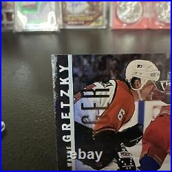 Wayne Gretzky Signed 97-98 Upper Deck Rangers BuyBack Auto Certified 190/500