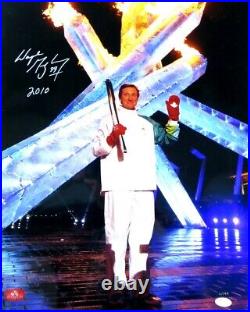 Wayne Gretzky Signed Autograph 16X20 Photo 2010 Olympic Torch 2/199 JSA V40158