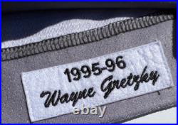 Wayne Gretzky Signed Autograph La Kings Mitchell & Ness Hockey Jersey 95-96 Jsa